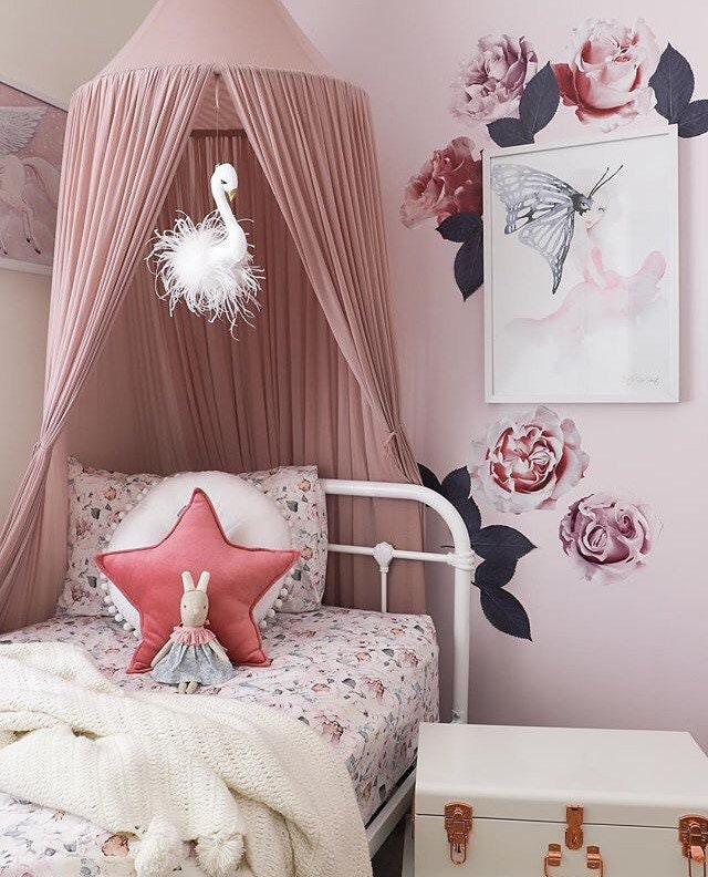 Hanging White Swan Mobile